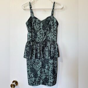 🎉4/30$🎉 Dynamite Green Lace Peplum Dress - Size M